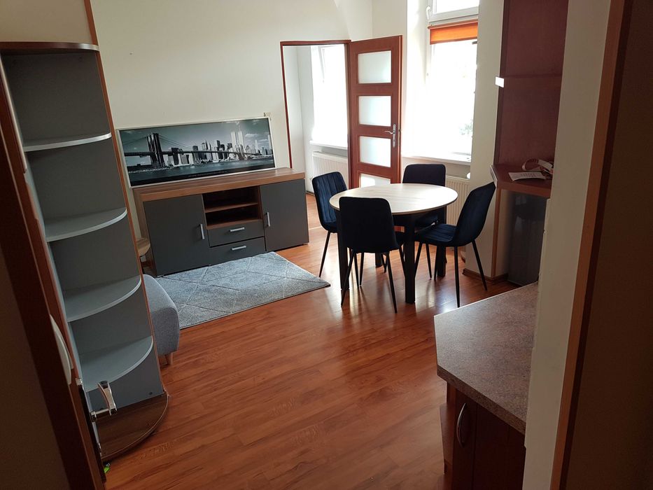 Mieszkanie 40m2 przepiekna kamienica 2 pokoje okazja