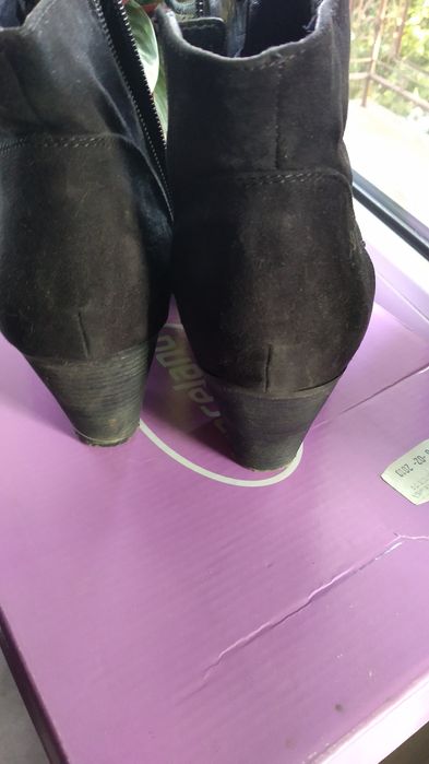 Botki zamszowe rozmiar 38