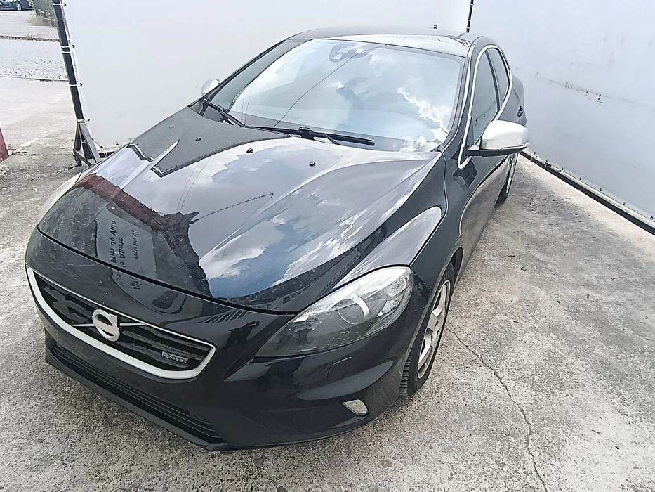 Para peças VOLVO V40 Hatchback