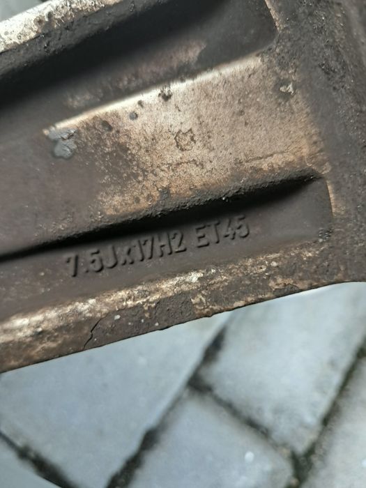 Felgi Aluminiowe Oryginalne Audi 17" 5x112 A4 B8 A5 A6 Komplet 4szt
