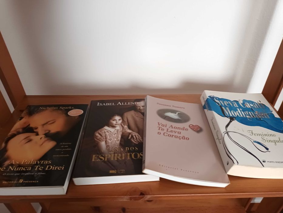 Livros variados para  vender