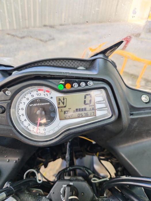Moto Suzuki V-Strom