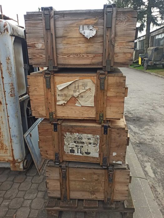 Drewniana skrzynia wojskowa 76x 55x 36cm