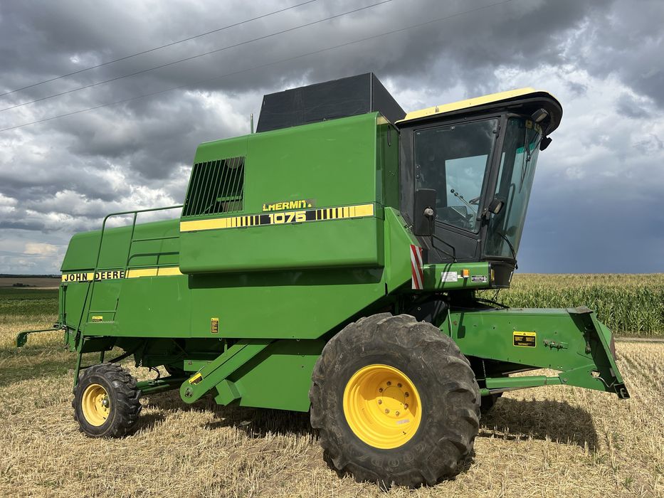Свіжий комбайн John Deere 1075 в максимальній комплектації
