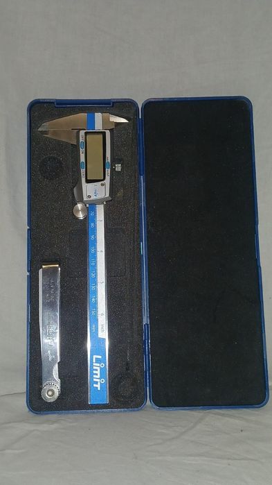 Suwmiarka cyfrowa LIMIT + szczelinomierz  komplet narzędzi pomiarowych