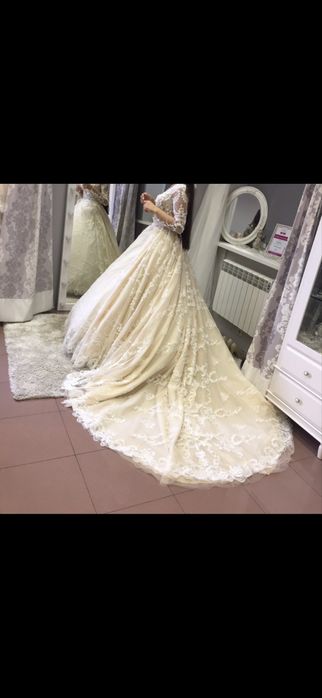Продам свадебное платье
