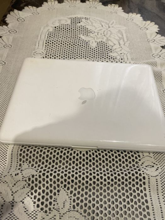 MacBook A1342/Ноутбук