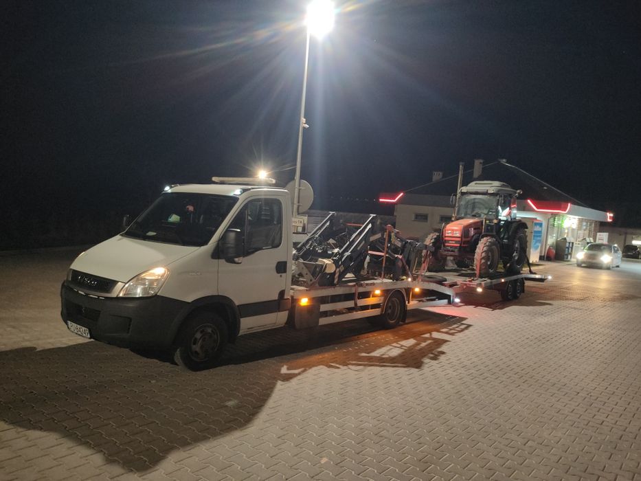 Laweta Transport 24H smochodów osobowych busów sprzentu rolniczego