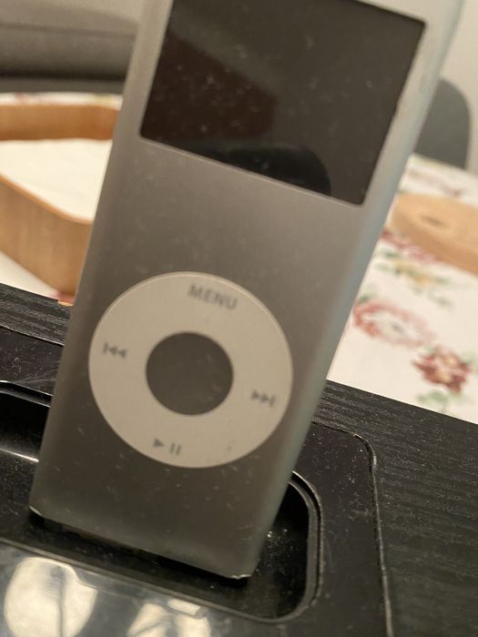 Coluna e ipod Nano