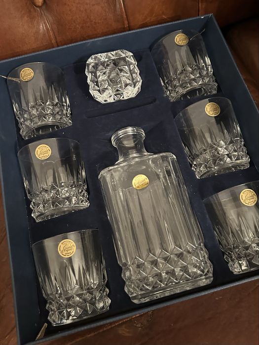 Conjunto de decanter com copos
