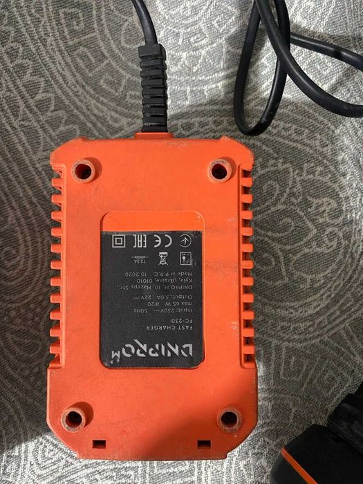 ВІДЕООГЛЯД Повний комплект. Акумуляторна шліфмашина Dnipro-M DGA-200BC