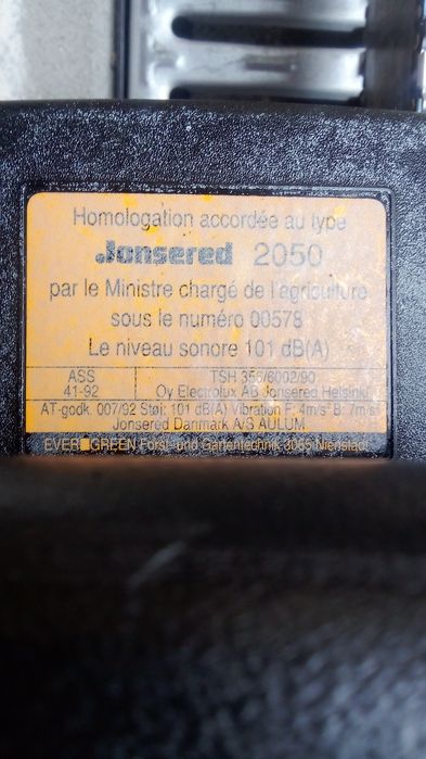 Jonsered 2050 moc 3,3 KM
