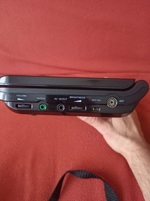 Przenośny samochodowy odtwarzacz DVD GRAN PRIX najprawdopodobniej NOWY