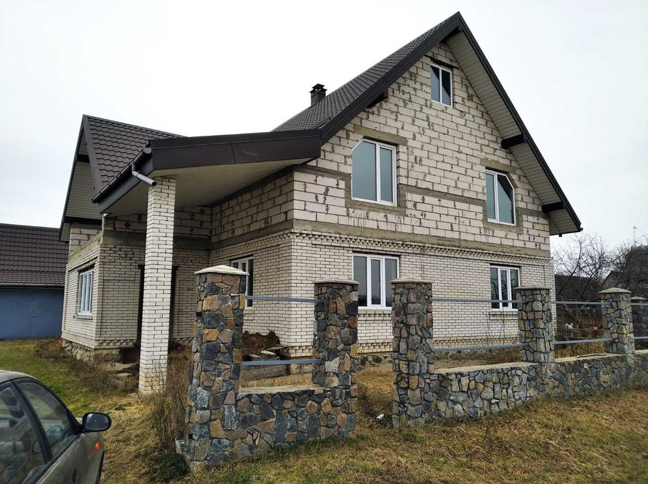 Будинок 2 поверх.110 кв. м, 7 кімнат,  Лесі УкраЇнки 43А смт Лисянка