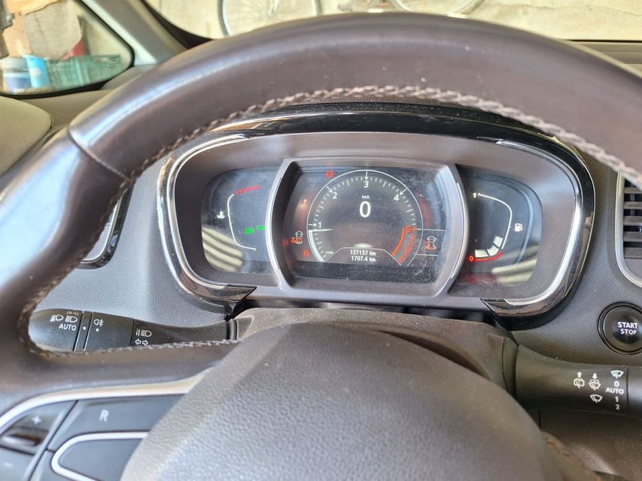 Carrinha 7 lugares Renualt Espace