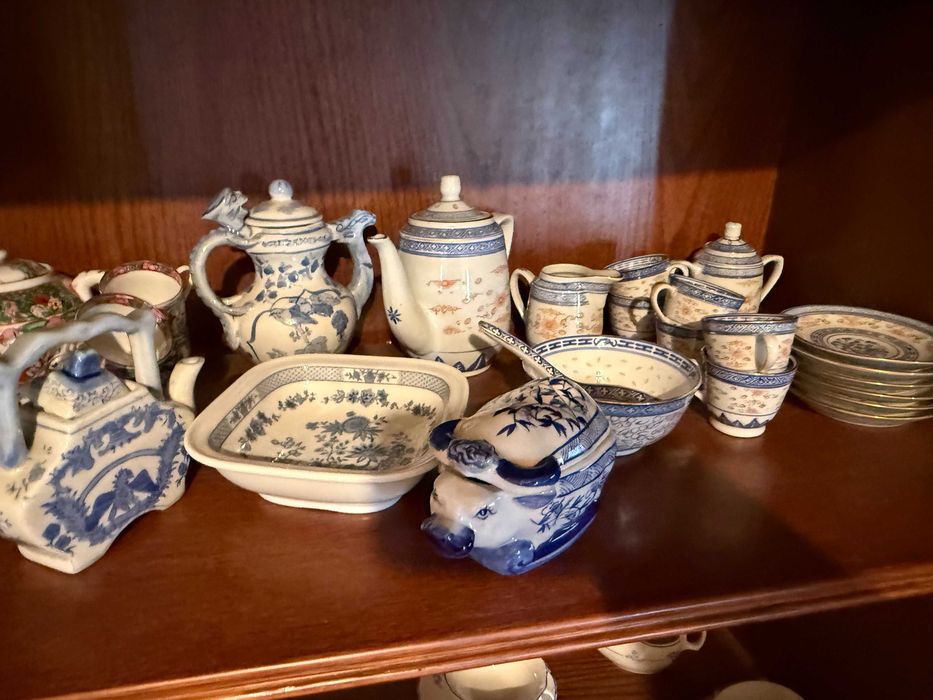 Porcelana chinesa NOVA (preço por todas as peças)  (Negociável)