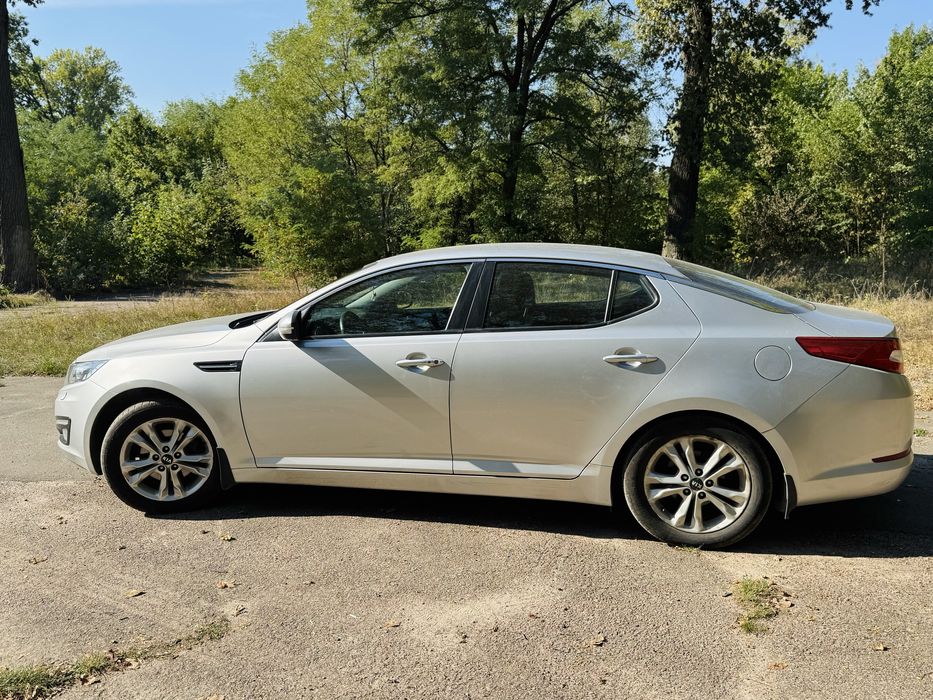 Продам Kia optima 2012