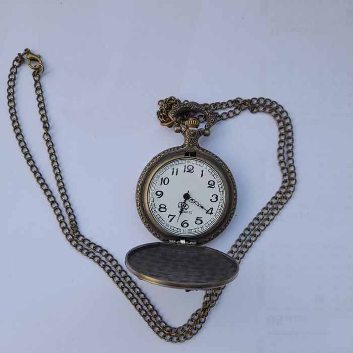 Relogio de bolso com corrente