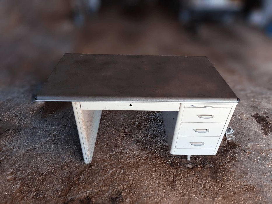 secretaria vintage - tanker desk