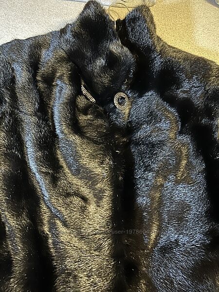 Норкова шуба автоледі