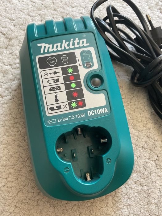 Makita ladowarka DC10WA Nowa Tanio
