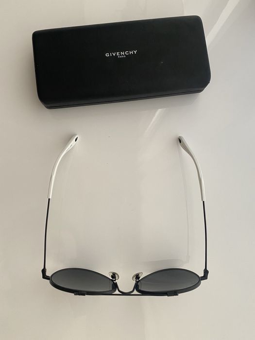 Okulary Givenchy z gwiazdkami Hit Instagrama Natalia Siwiec
