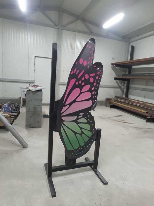 Przeszkody , parkur , stojaki na przeszkody