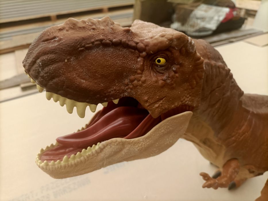 Jurassic World ogromny dinozaur T-Rex Mattel wys. 54cm długosc 100cm