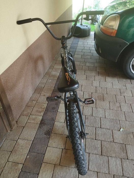 Rower BMX od firmy avebmx