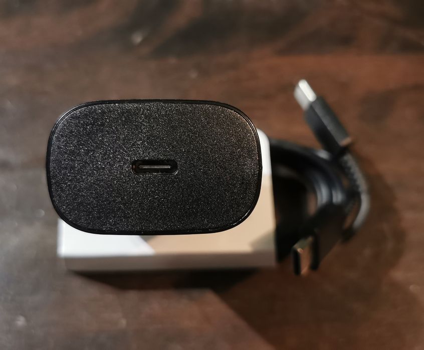 Ładowarka SAMSUNG 25W z kablem USB typ C do C 1m Czarna