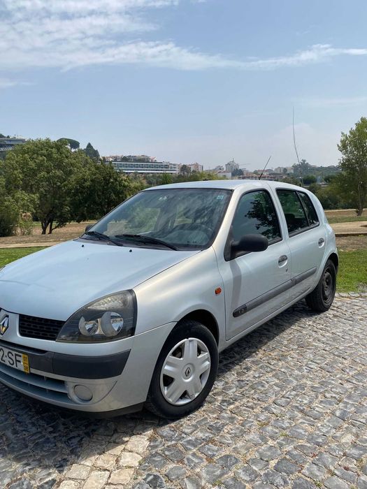 Renault Clio 1.2 gasolina 2001 5 Portas - Avaria de Motor