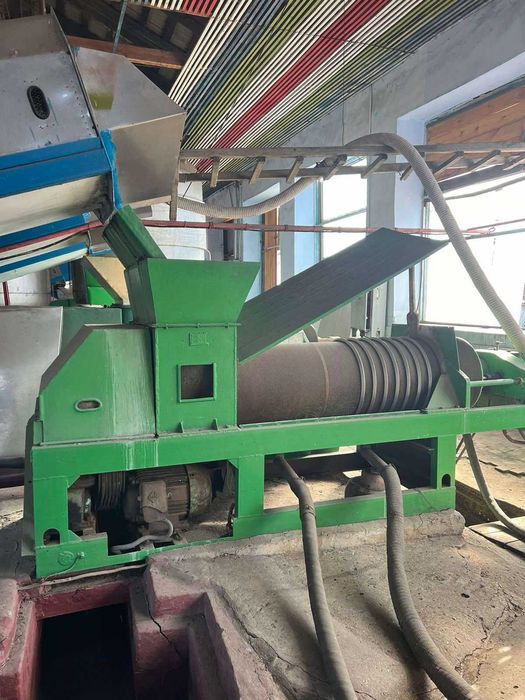 Пресс виноградный шнековый ВПО-20 ; 30; Т1 ВПО-21  4 штуки