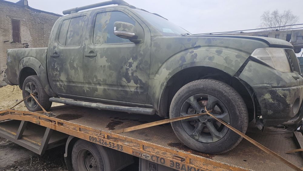 Nissan navara aventura 2.5tdi