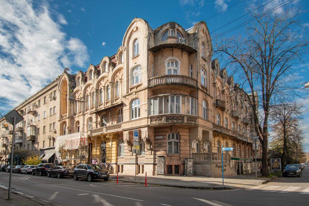 Ексклюзивна квартира в австрійському будинку по вул.Мазепи