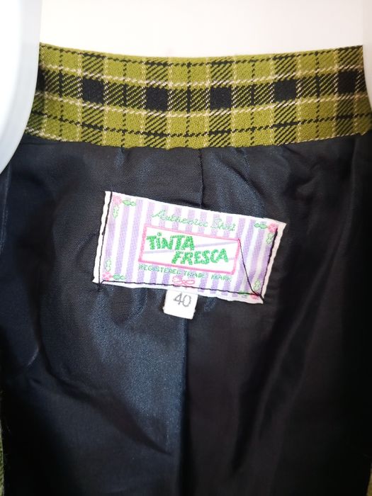 Casaco mulher tamanho 40 (entre cavas 40cm)