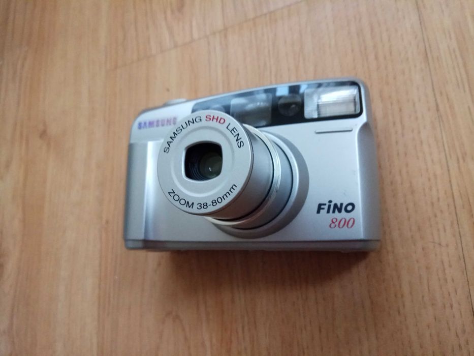 Якісний плівковий фотоаппарат Samsung Fino 800 ( Zoom)  справний