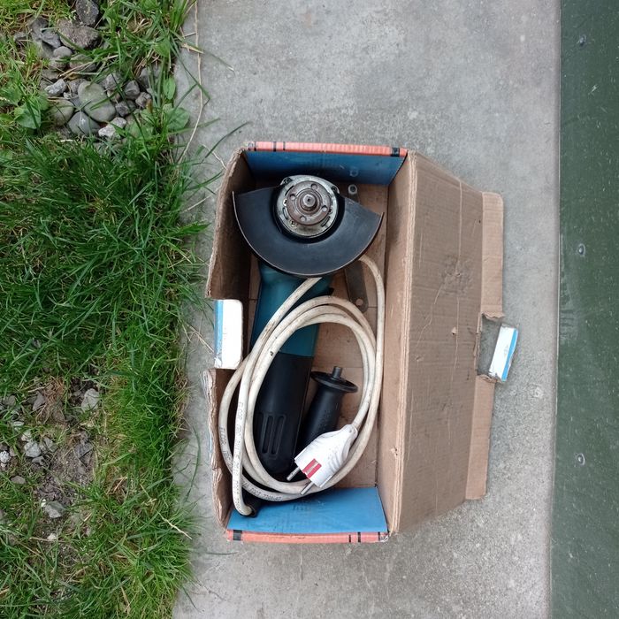 Продам малу болгарку 1200W