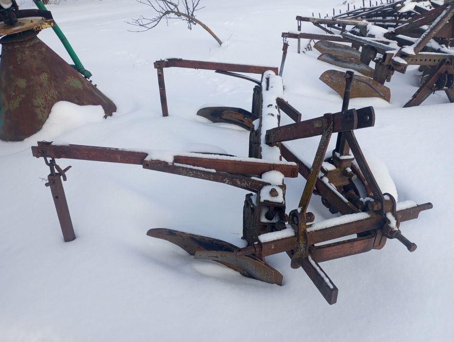 Юмз 6  та сільгоспзнаряддя