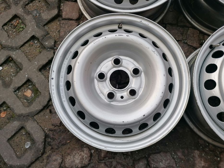 Wzmacniane felgi stalowe VW AMAROK 16" 6,5J 5x120x65,1 ET 62