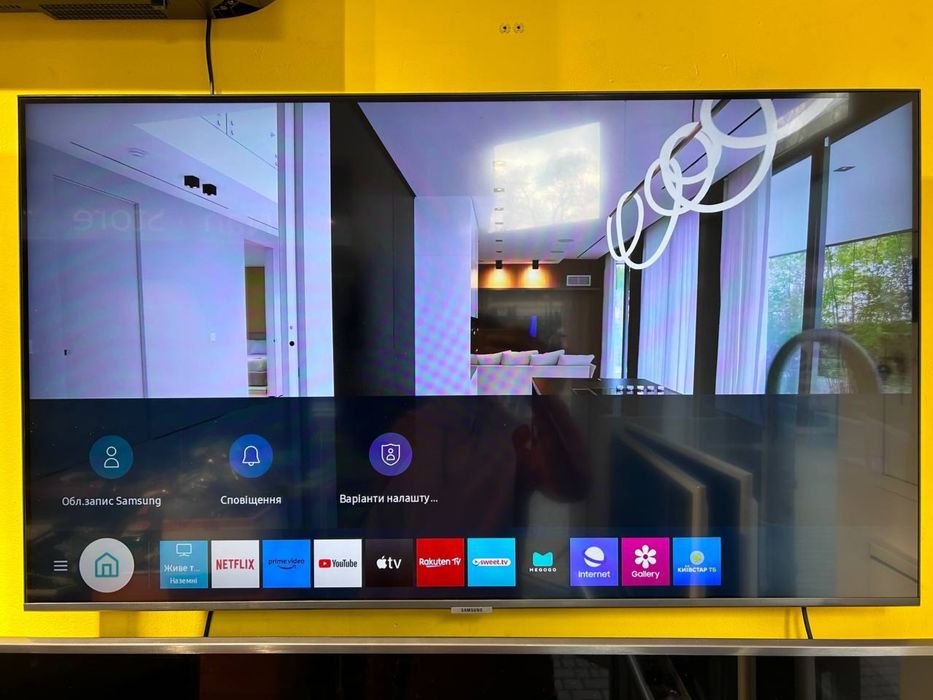 Tелевізор 43” Samsung UE43AU7100AUXUA 2023рік Smart TV, WiFi.