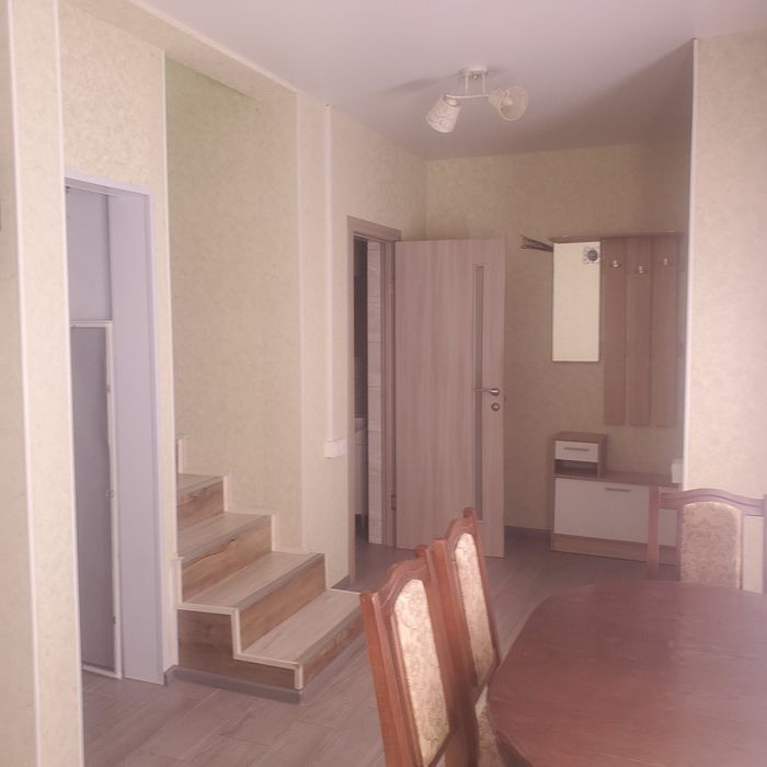Сдам 2 дома Вузовский 2 к + кухня студия+ 1 к + кухня студия,газ котёл! Можно с животными!