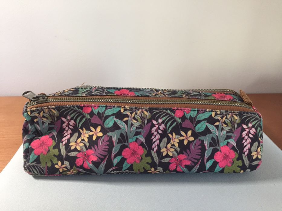 Estojo escolar firmo