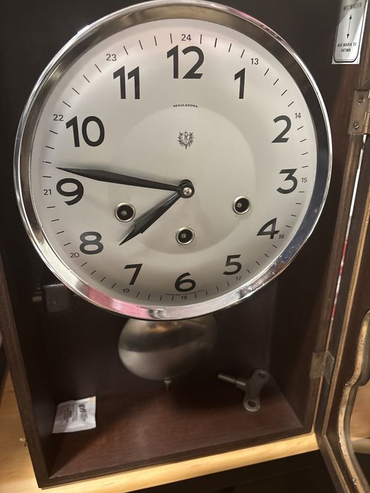 Wall Clock - Antique - Reguladora64752035257347123