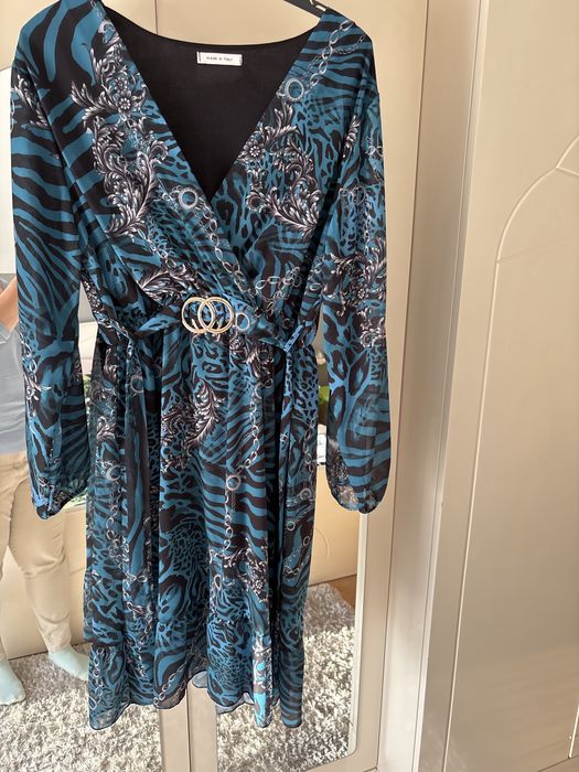 Nowa sukienka rozmiar uni 40-44