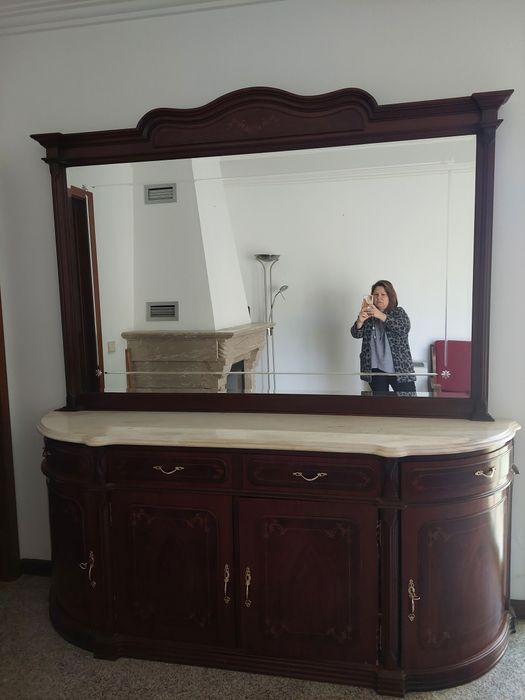 Móveis de sala em madeira