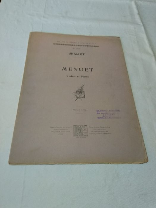 Menuet Violon et Piano de Mozart Partitura