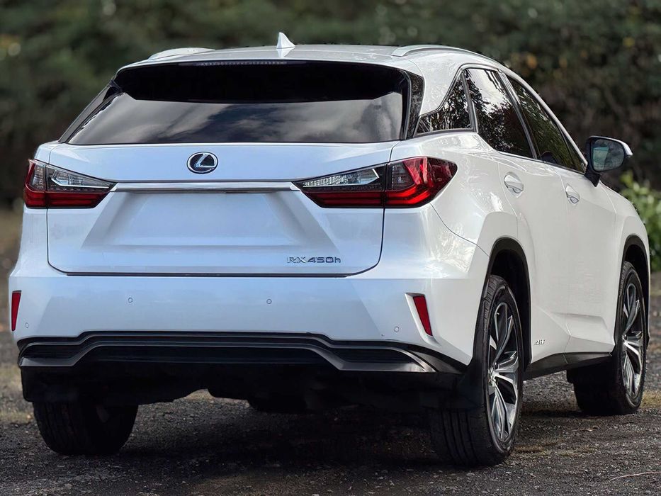 Lexus RX 450h      2019
