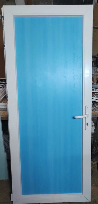 Окно металлопластиковое и дверь