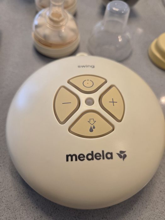 Bomba eléctrica tira leite