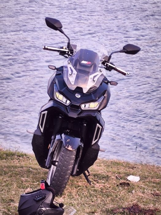 Vendo sym 125 adx com pouco uso